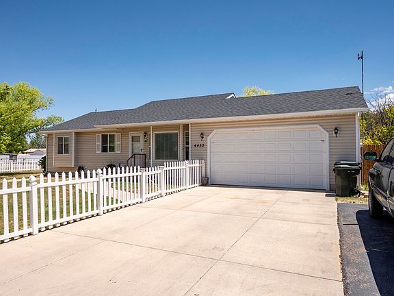 2nd image of 4450 N Oregon Trl