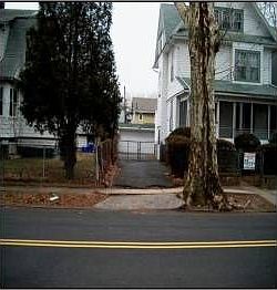 3rd image of 8 Whittier St