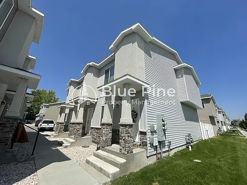 710 S Saturn Ave #C Photo 1 710 S Saturn Ave #C Photo 1
