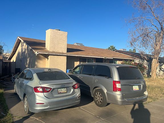 3rd image of 6924 W Beatrice St