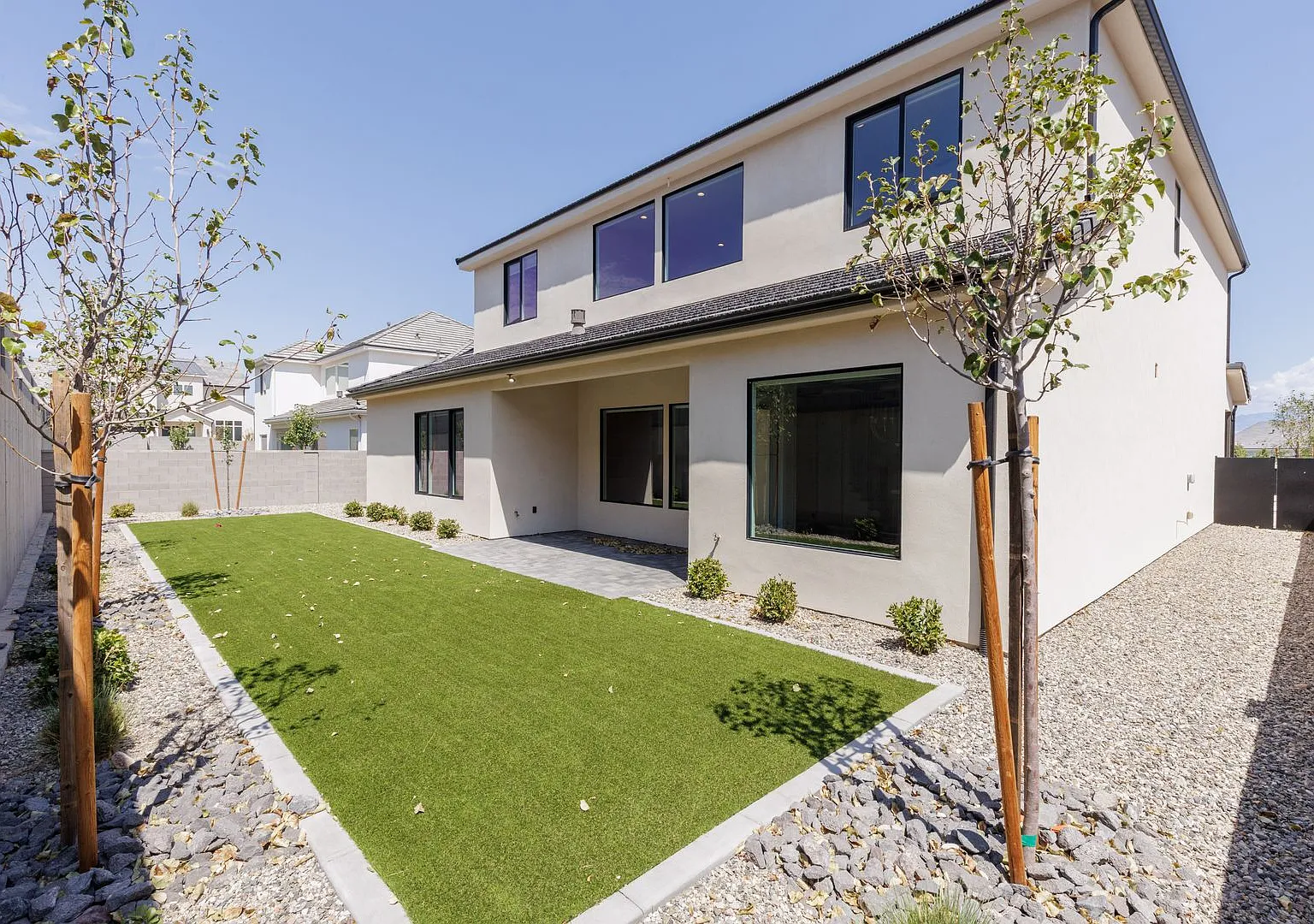 Gorgeous New Trend Construction 2 Story in Desert Canyons — Photo 3