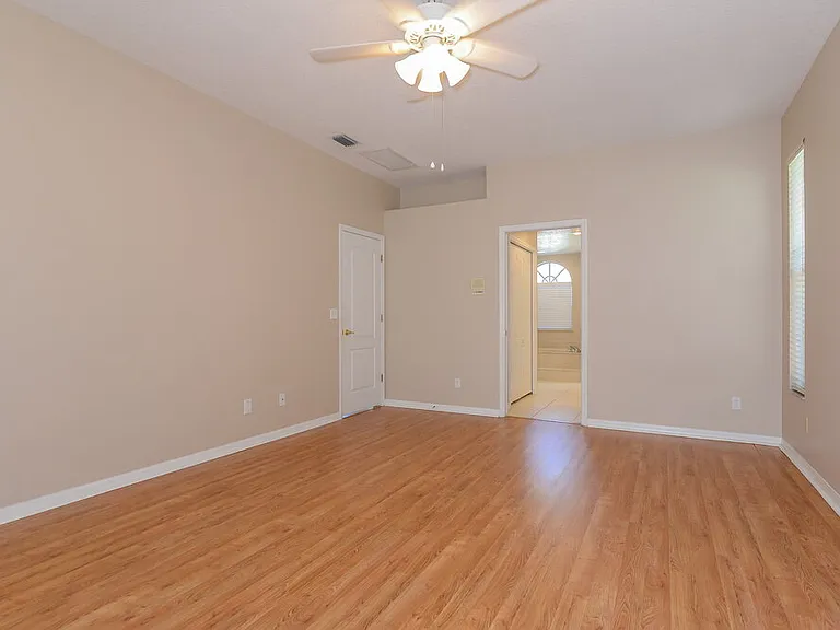 21402 Preservation Dr — Photo 11