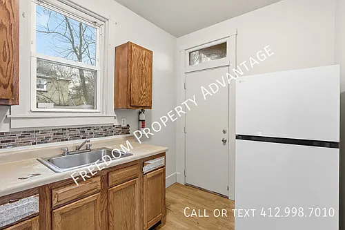412 Edgemont St #1 Photo 1