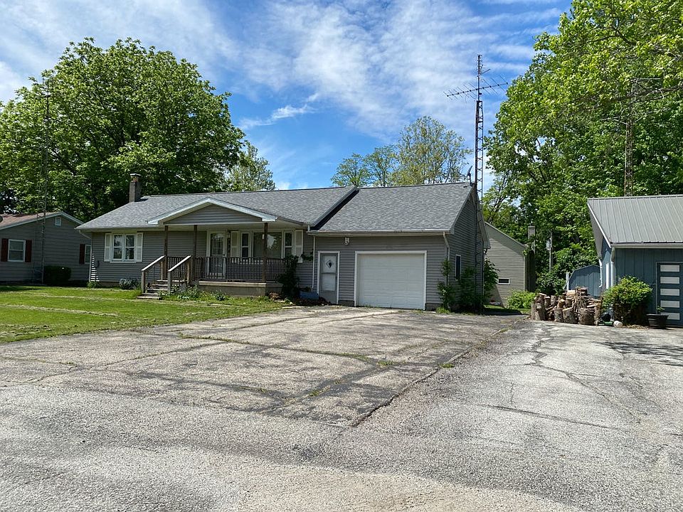 1st image of 134 Seminole Ct