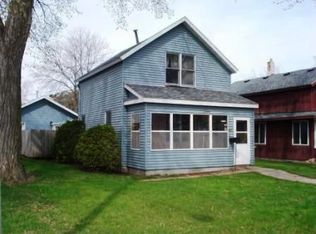 712 3rd St SE, Little Falls, MN 56345