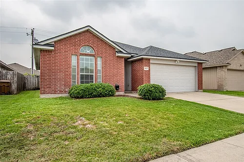 3810 Los Arroyos Dr Photo 1