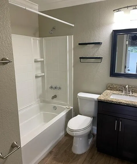 4065 Edgewater Dr #A — Photo 9
