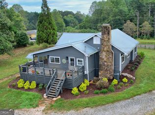 4213 Pea Ridge Rd, Cornelia, GA 30531