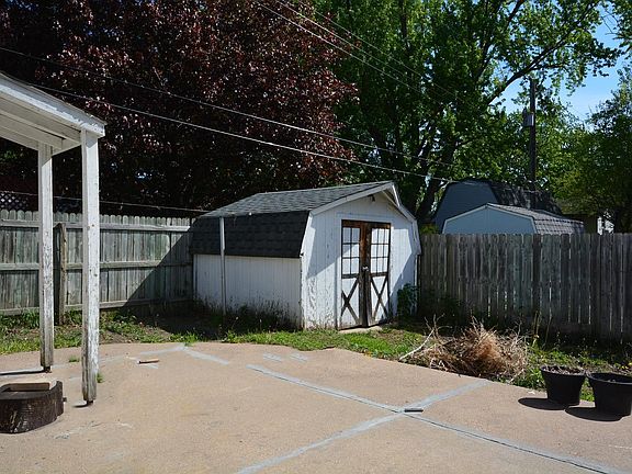 2nd image of 7500 Janell Ave N