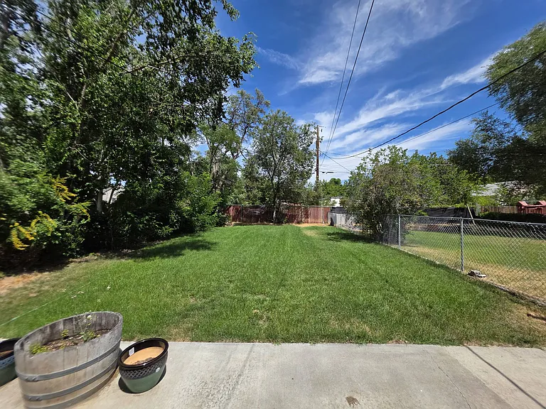 1206 Putnam St — Photo 21