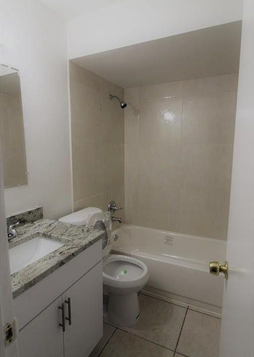 1st image of 5328 Bosque Ln APT 65