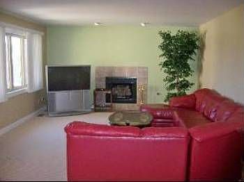 4th image of 5328 Christopher Dr