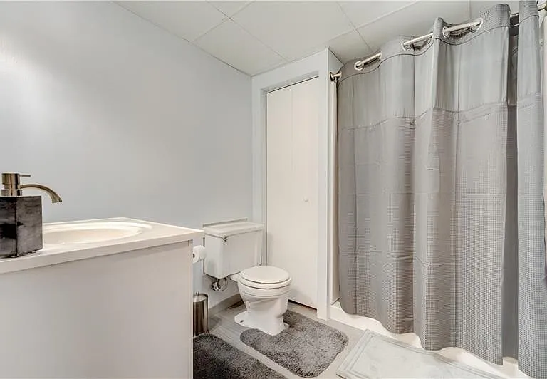 362 Questend Ave — Photo 21