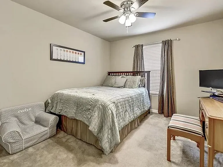 secondary bedroom