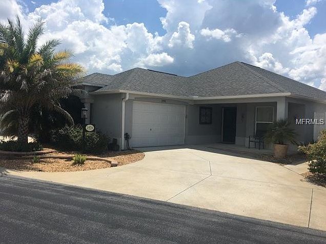 1st image of 2976 Eleanor Ln