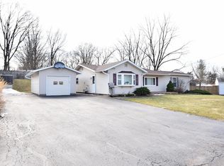 4 Birchdale Rd, Utica, NY 13502