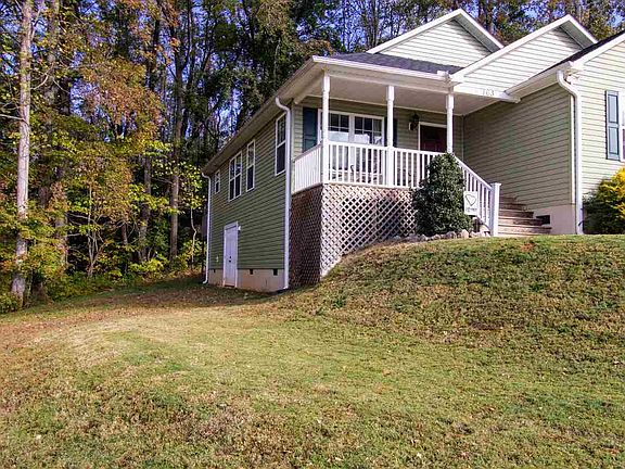 2nd image of 163 Caroway Ct