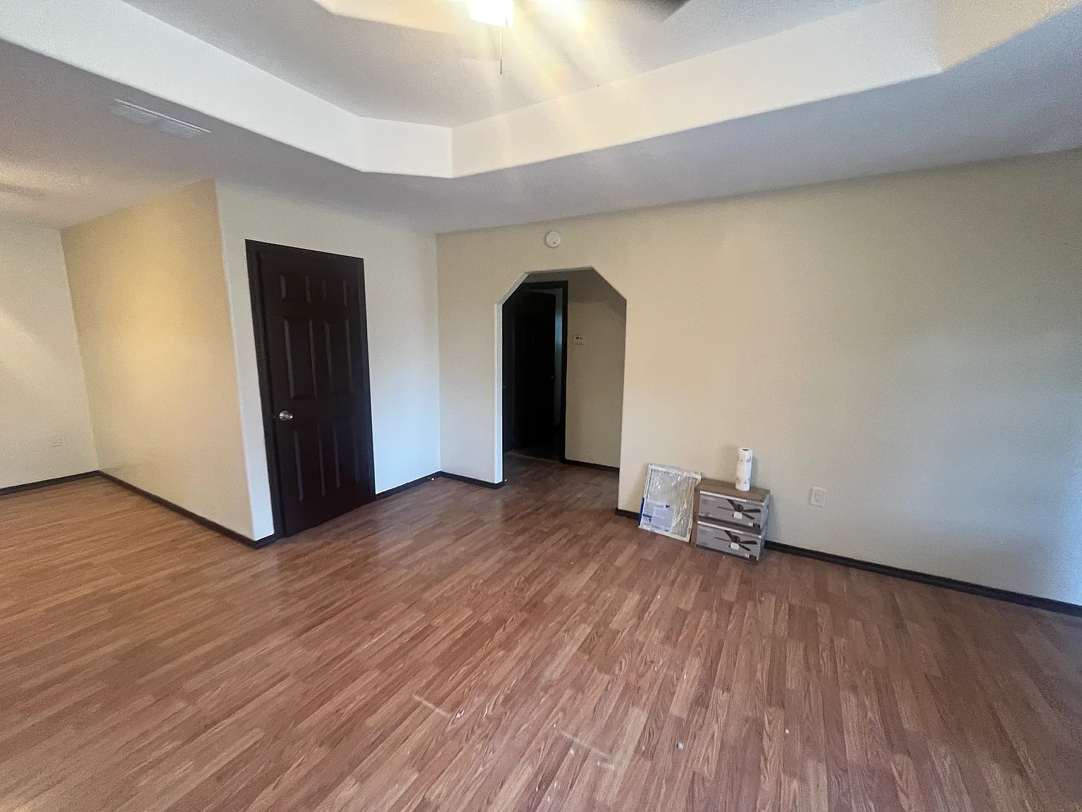 3 bed, 1240 sqft, $1,300 — Photo 2