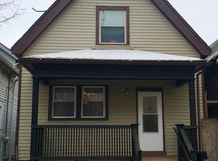 1018 S 21st St, Milwaukee, WI 53204