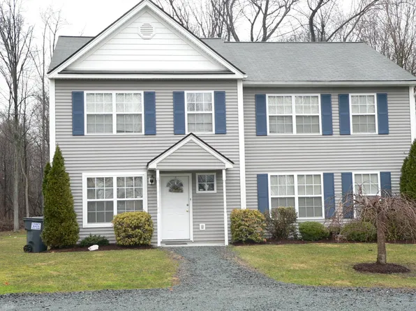 11 Debra Pl, Newburgh, NY 12550