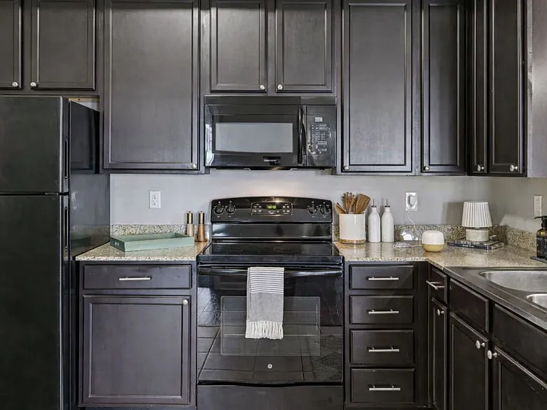 Cumberland Trace Village Apartments — Photo 6