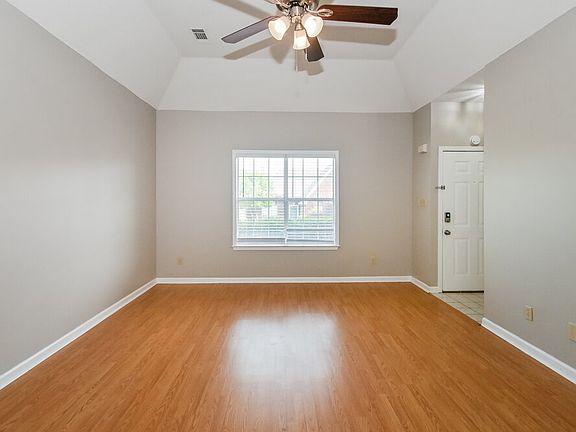 4th image of 8713 Citrus Bend Dr