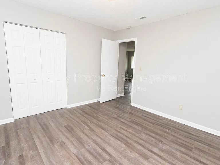 124 Fawn Dr — Photo 9