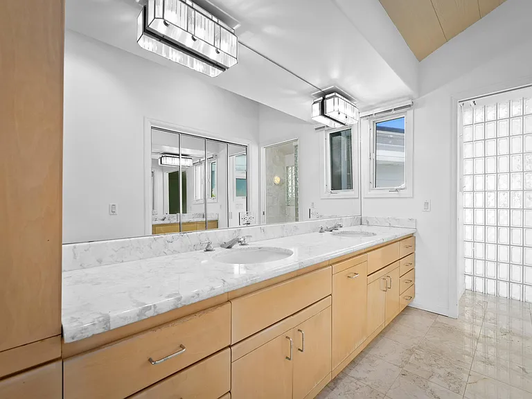 771 Kaulana Pl — Photo 15