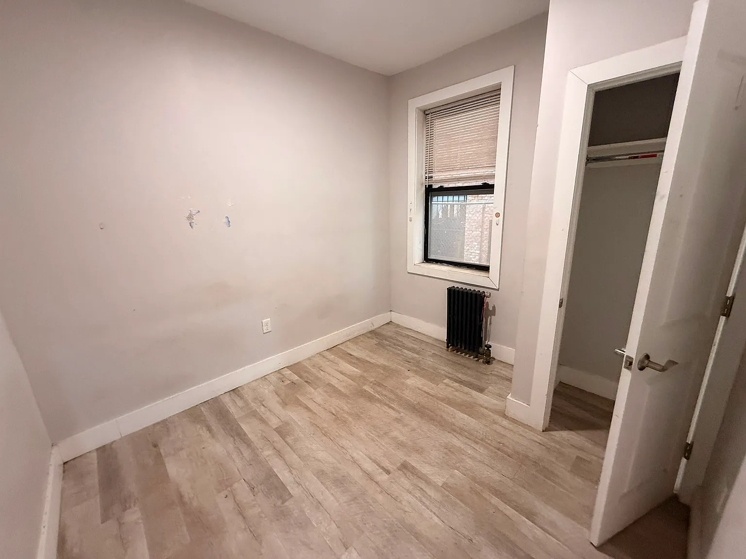 134 Corbin Ave — Photo 2
