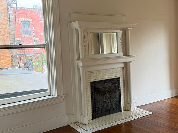 3rd image of 1626 Chase Ave #4