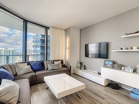 5th image of 801 S Miami Ave #3509