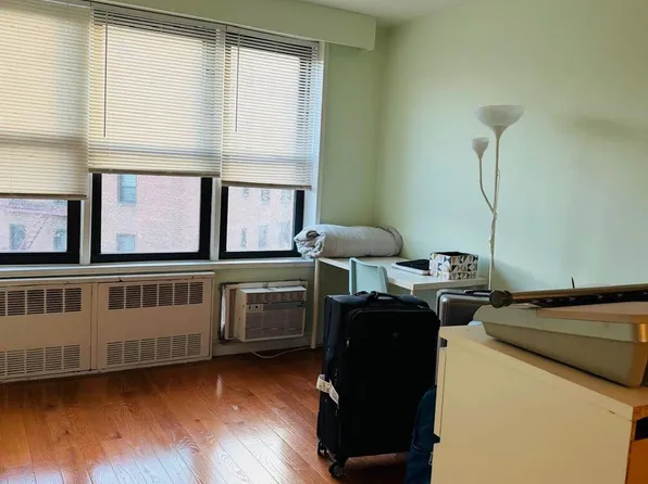 58-03 Calloway St #6FF, Corona, NY 11368