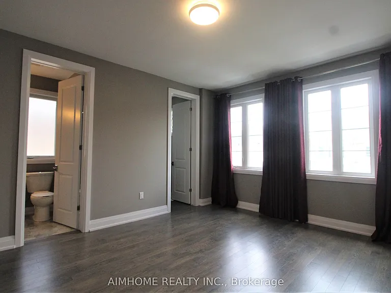 151 Bridgepointe Ct — Photo 12