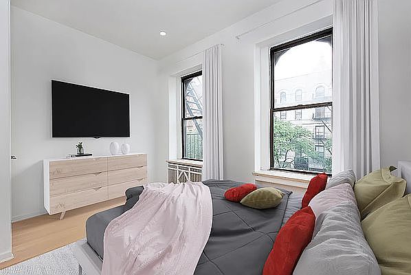 1st image of 304 Columbus Ave APT 2B