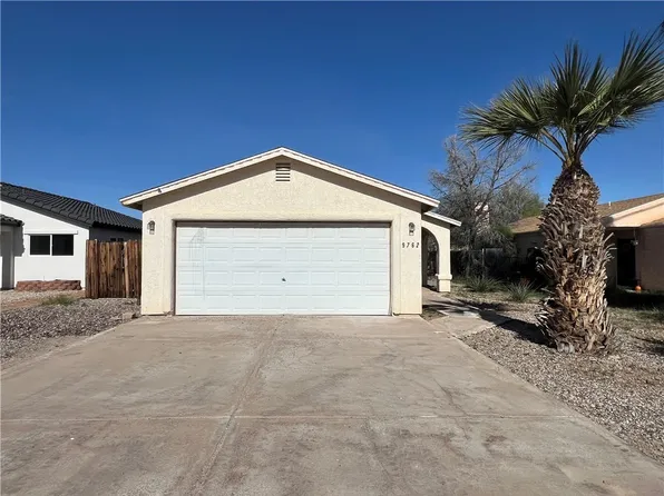 9762 S Kingman Dr, Mohave Valley, AZ 86440
