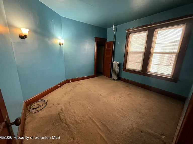 85 Belmont St — Photo 9