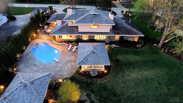 1st image of 22W309 Elmwood Dr