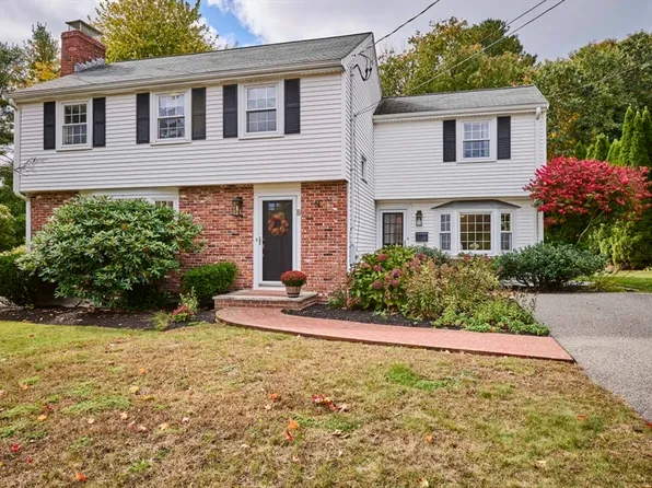 8 Marla Ln, Reading, MA 01867