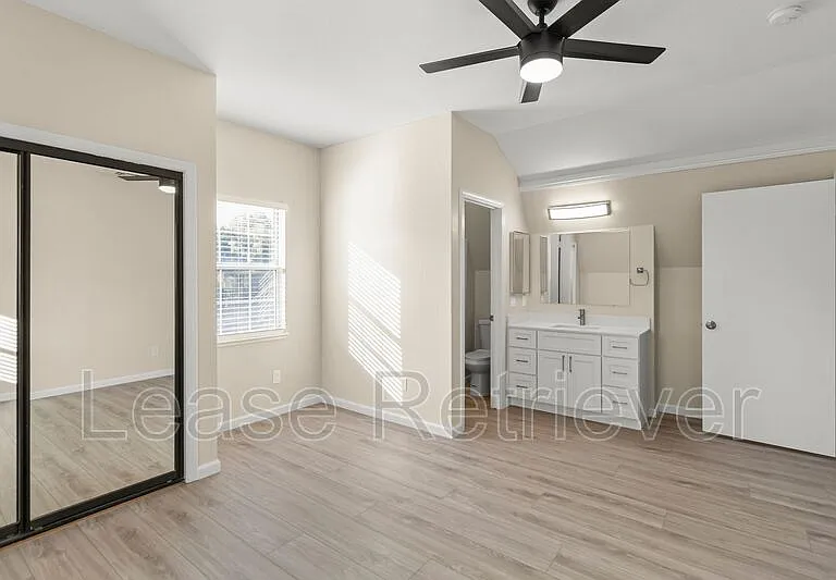 825 Heritage Pl — Photo 33