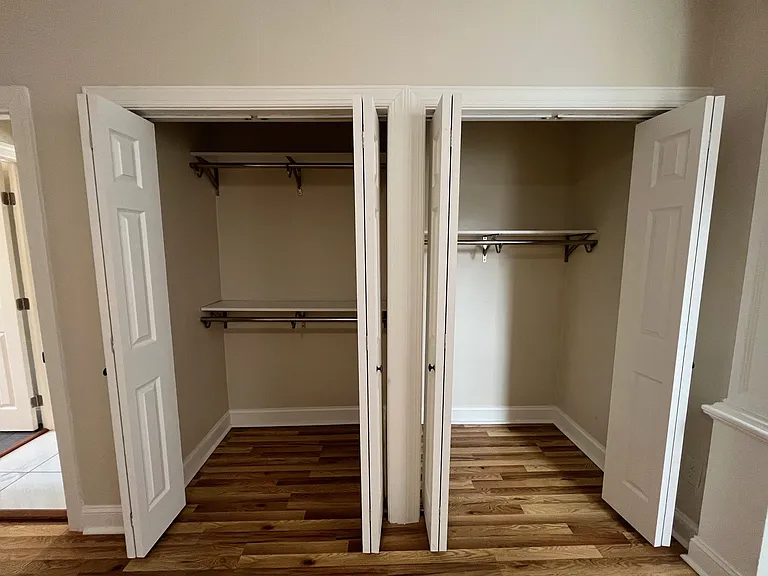 211 Amber St #1 — Photo 16