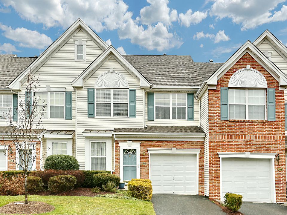 1st image of 101 Cambridge Dr