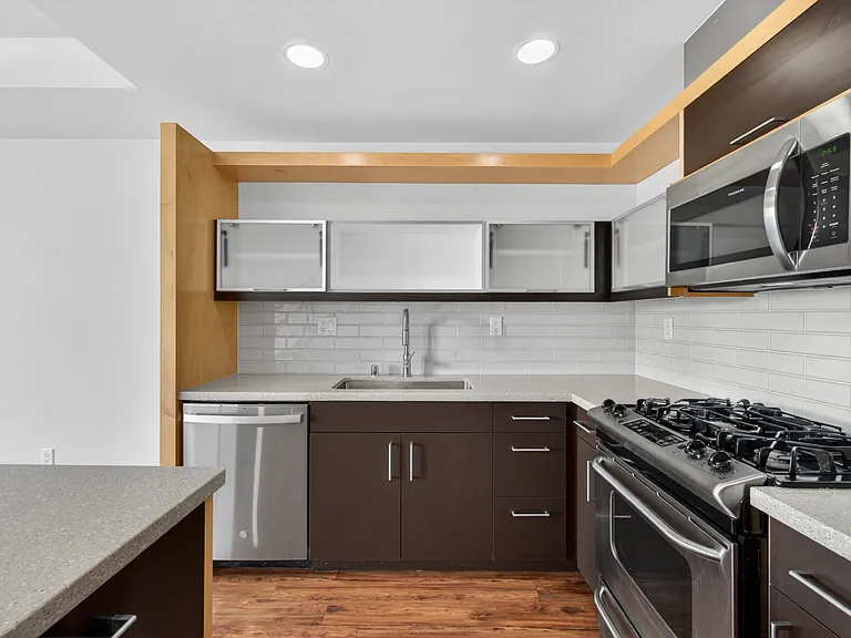 2900 Wyandot St #303 — Photo 10
