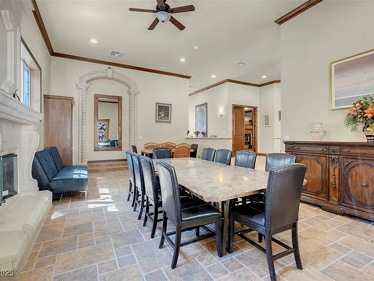 264 Crestview Dr — Photo 21