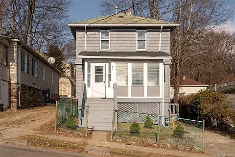 1st image of 51 Larter Ave #0