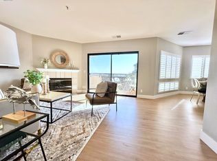 21239 Gary Dr APT 112D, Hayward, CA 94546