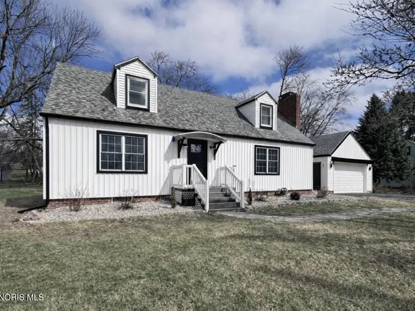 635 E Leggett St, Wauseon, OH 43567