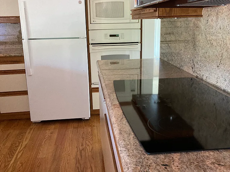 21 Freitas Dr — Photo 9
