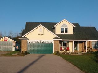 16851 88th Ave, Coopersville, MI 49404