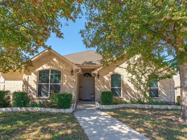 913 Hunters Gln, Murphy, TX 75094