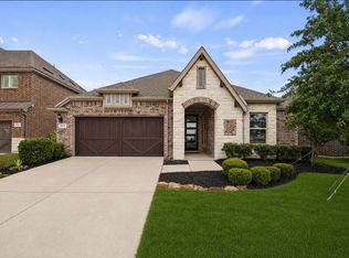 2532 Governors Blvd, Heath, TX 75126